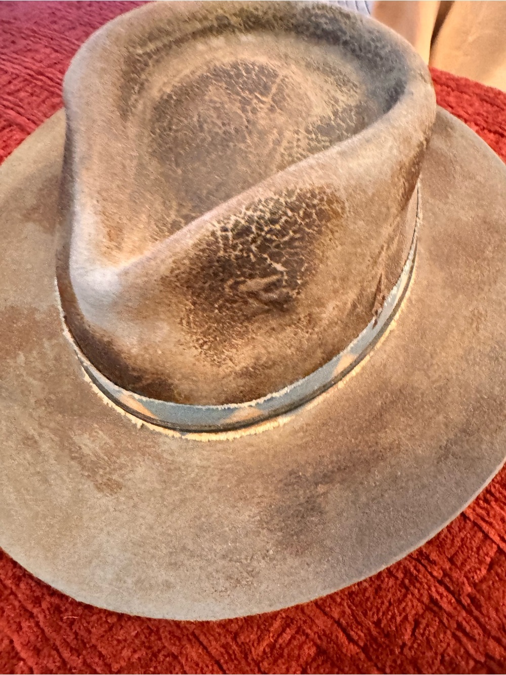 UniseX western hat. Ruediger brand rigid wool